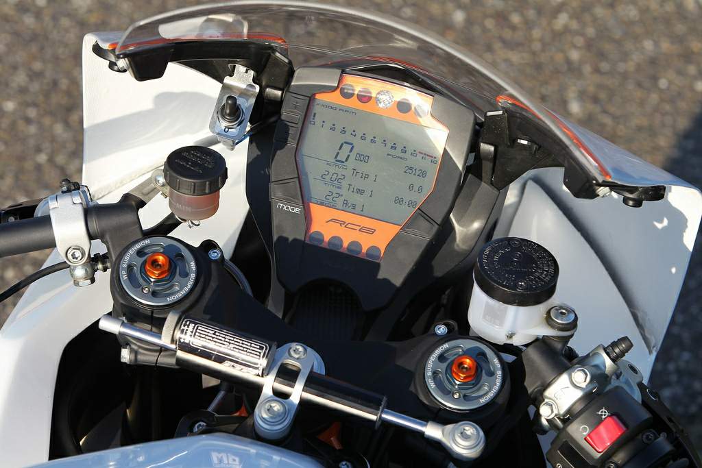 Мотоцикл KTM RC8R 1190 2013 фото