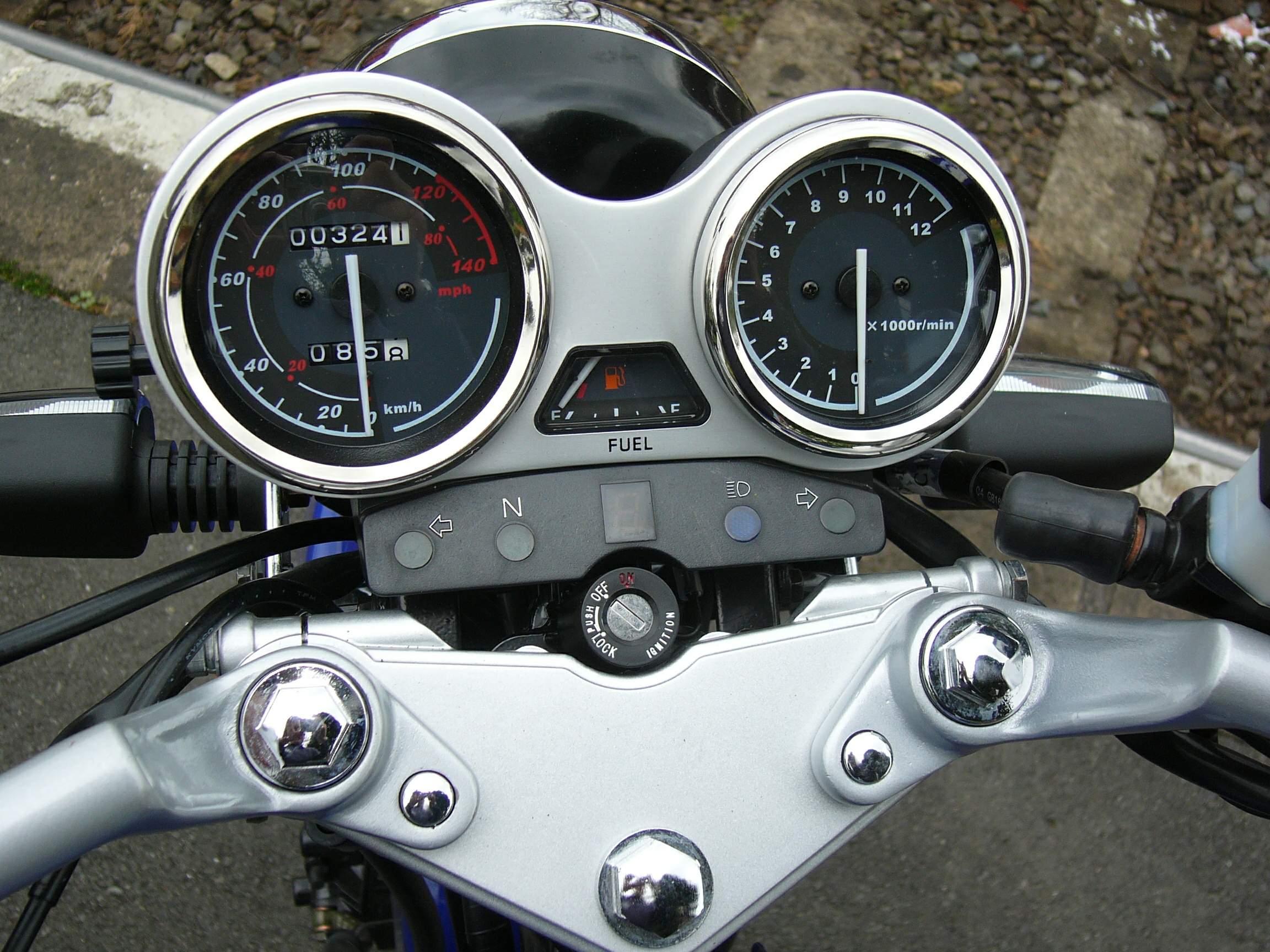 Мотоцикл KYMCO Pulsar 125 2010 фото