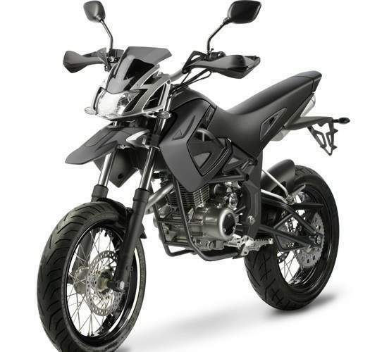 Мотоцикл Megelli Motard 2010