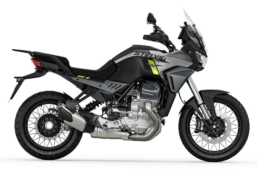 Мотоцикл Moto Guzzi Stelvio 2024 фото