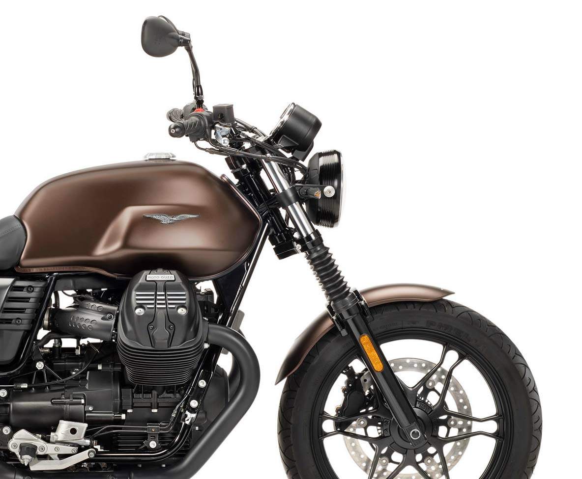 Мотоцикл Moto Guzzi V 7 III Stone Night Pack 2018 фото