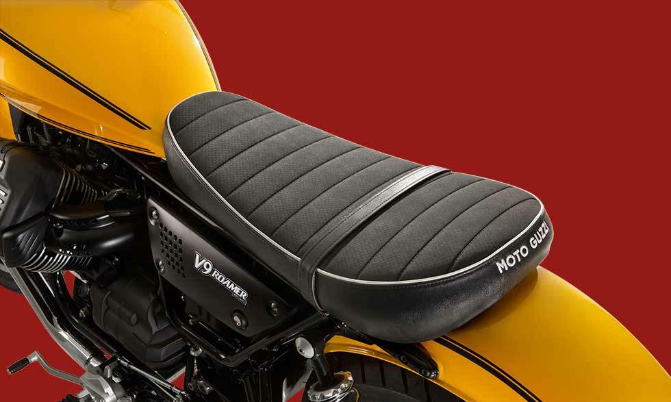 Мотоцикл Moto Guzzi V9 Roamer 2016 фото