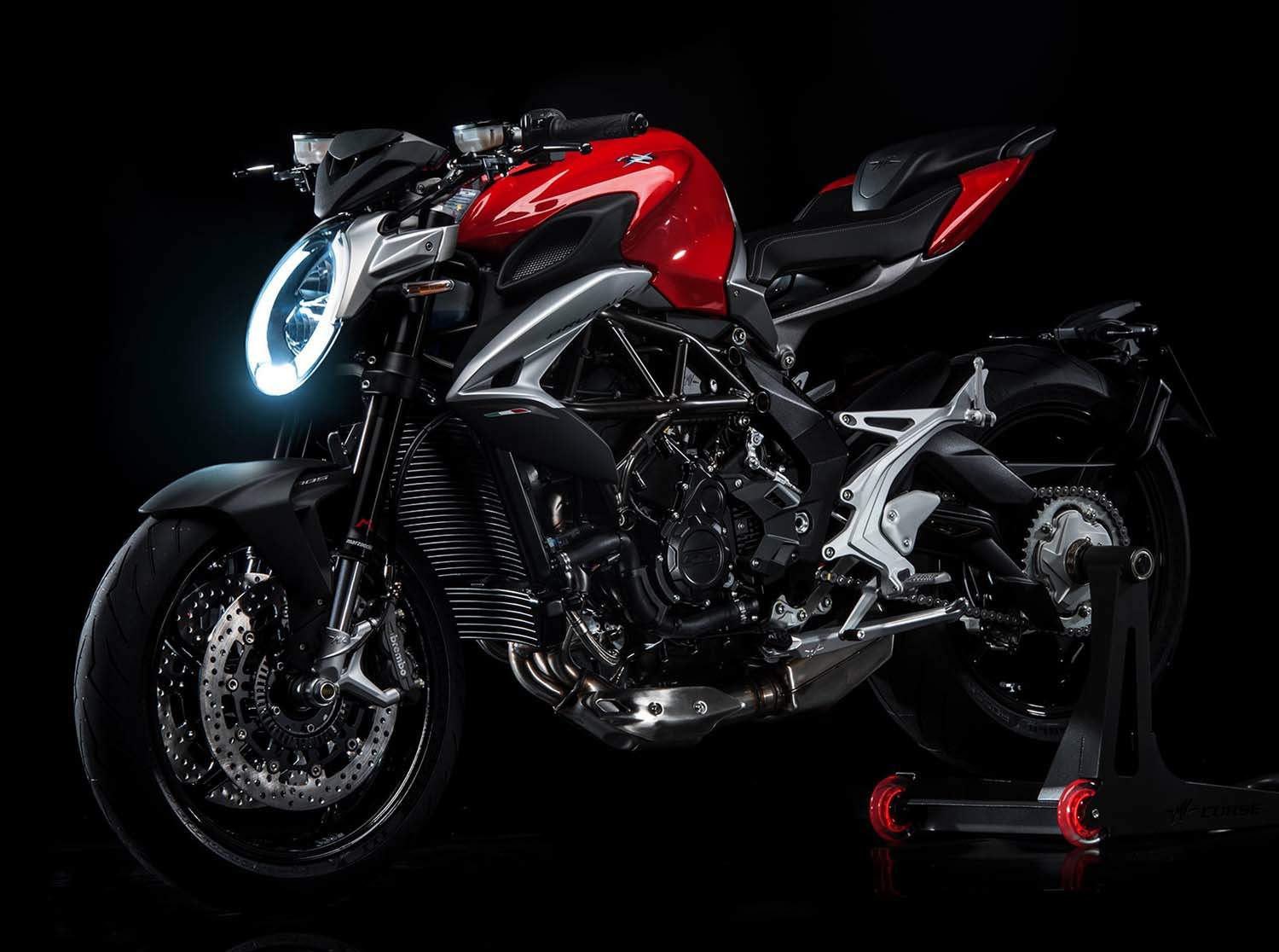 Мотоцикл MV Agusta Brutale 800 2016 фото