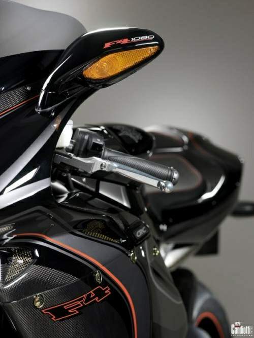 Мотоцикл MV Agusta F 4 1000R 2007 фото