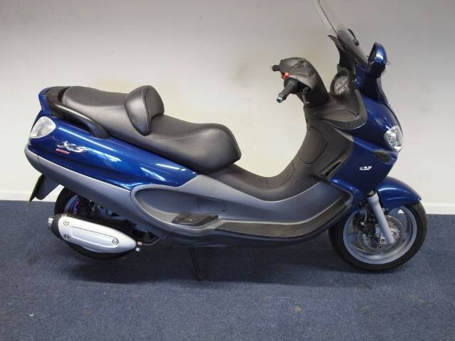 Мотоцикл Piaggio X9 500 2001 фото