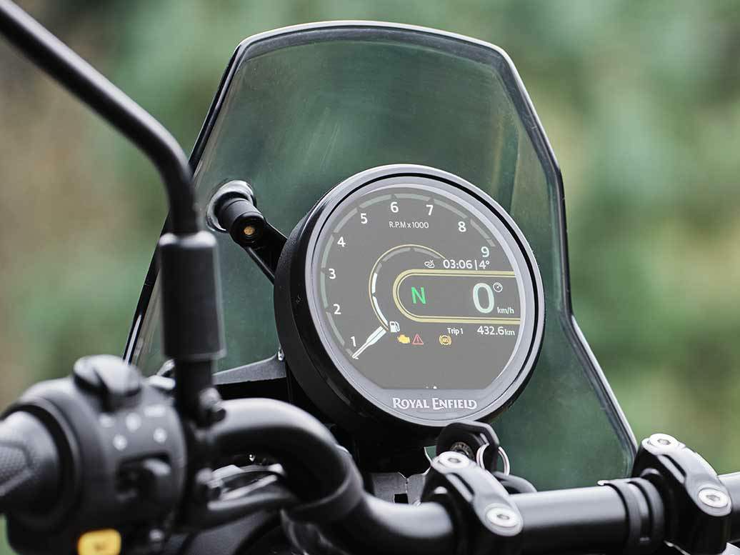 Мотоцикл Royal Enfield Himalayan 2024 фото