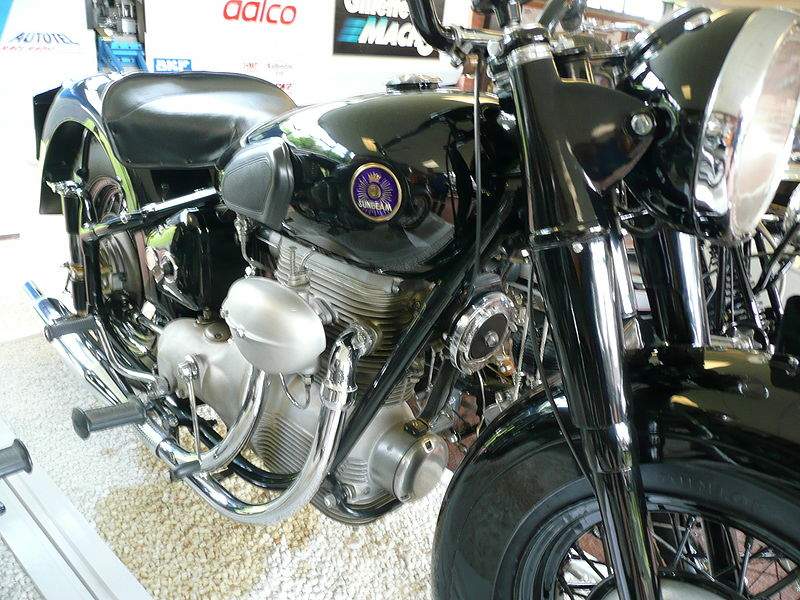 Мотоцикл Sunbeam S7 500, S7 500 De Luxe 1946 фото