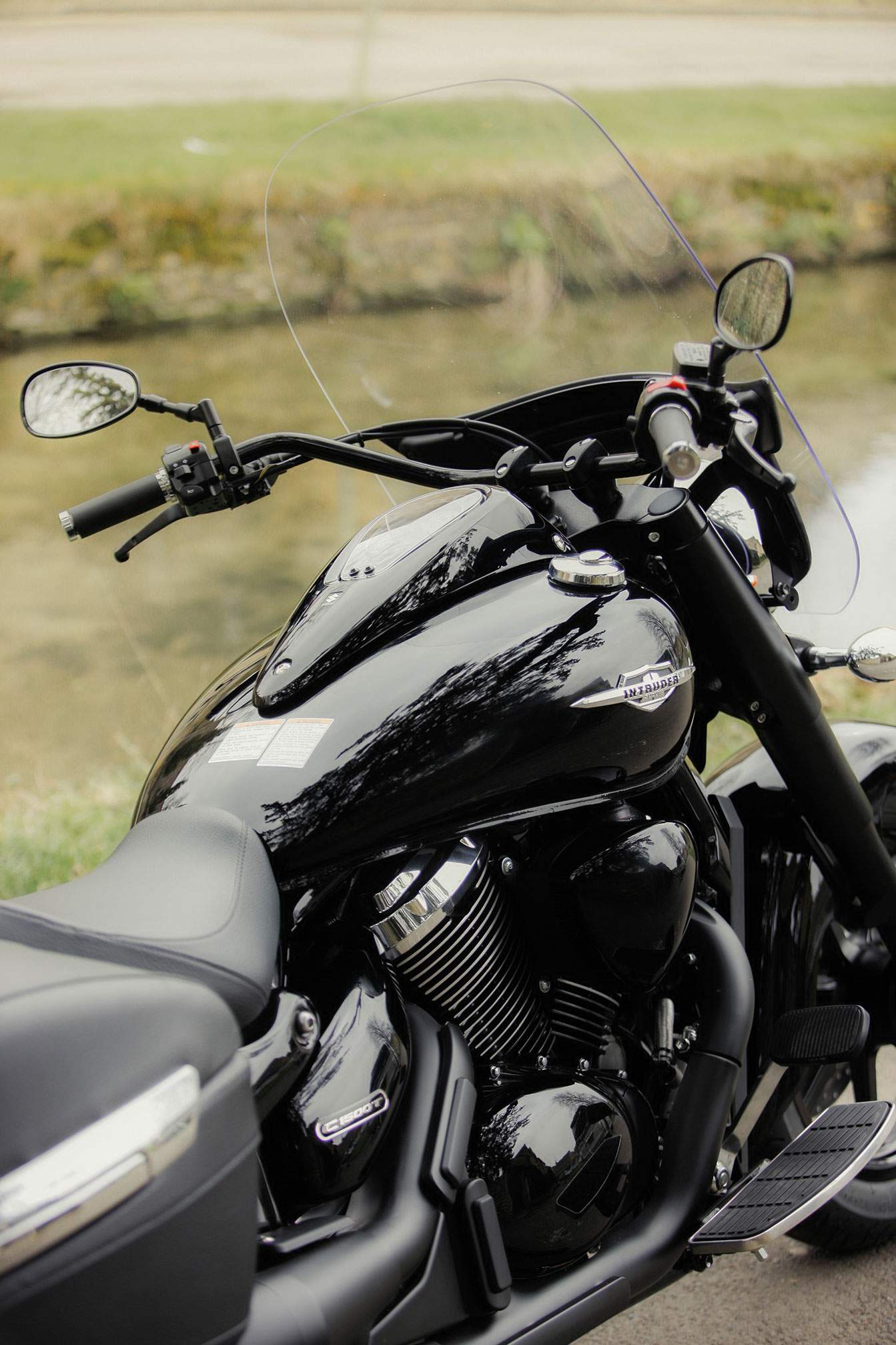 Мотоцикл Suzuki Boulevard C90T 2017 фото