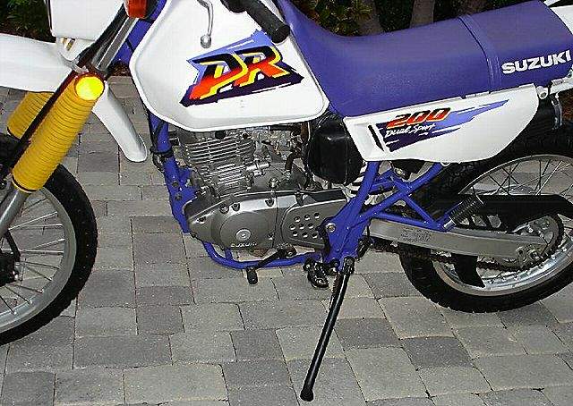 Мотоцикл Suzuki DR 200SE 1996 фото