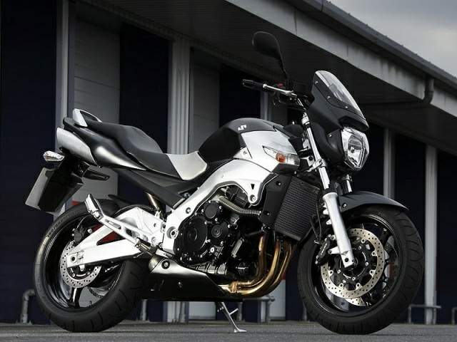 Мотоцикл Suzuki GSR 600S 2006
