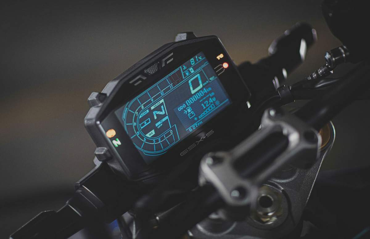 Мотоцикл Suzuki GSX-S 1000 2021 фото