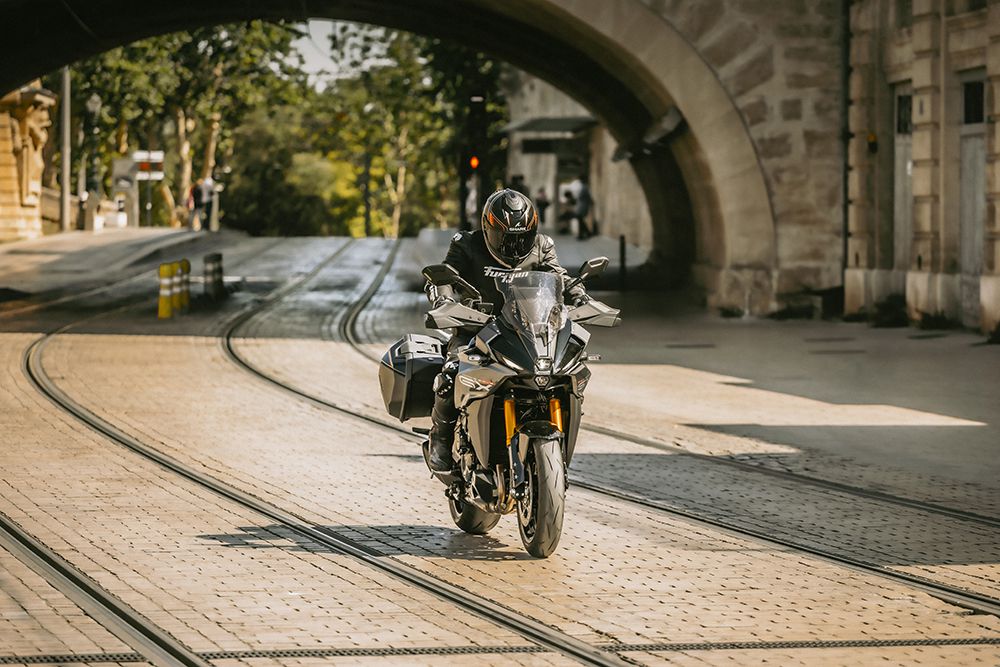 Мотоцикл Suzuki GSX-S1000GX 2024 фото