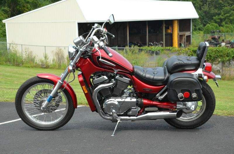 Мотоцикл Suzuki VS 800GL Intruder 1992 фото
