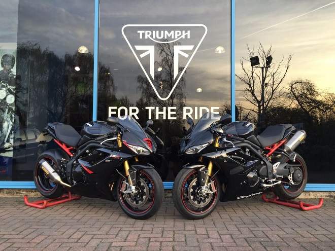 Мотоцикл Triumph Daytona 1050R Limited 2015 фото