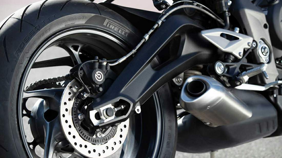 Мотоцикл Triumph Street Triple S A2 2020 фото
