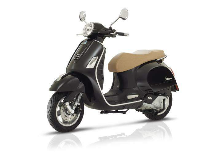 Мотоцикл Vespa GTS 150 i-get 2017 фото