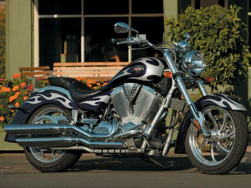 Мотоцикл Victory Kingpin 2004
