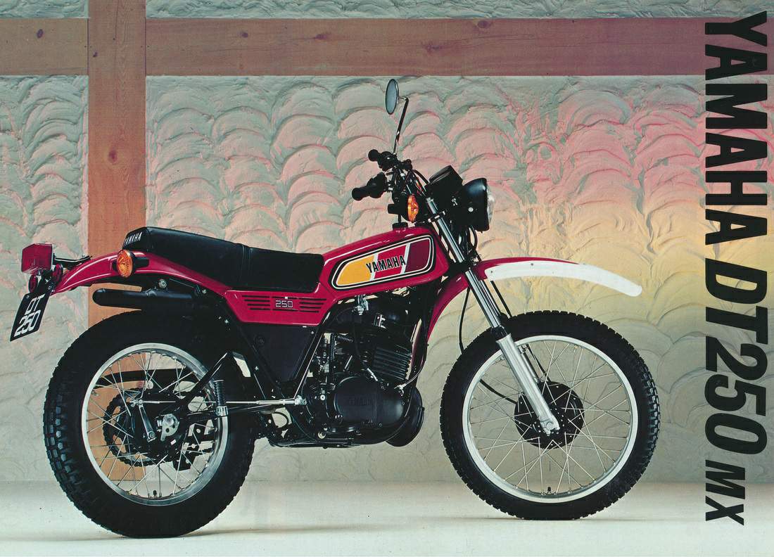 Мотоцикл Yamaha DT 250 1976 фото