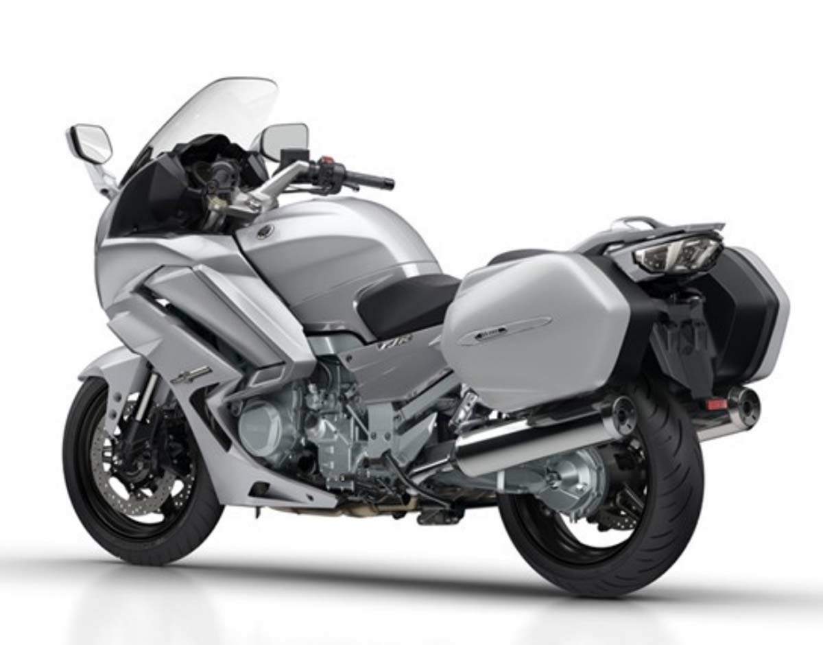Мотоцикл Yamaha FJR 1300 2016 фото