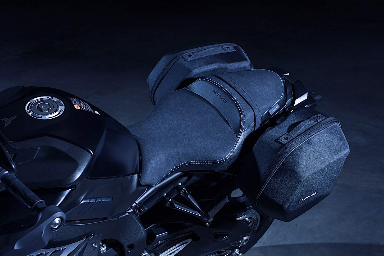 Мотоцикл Yamaha FZ-10 Tourer 2017 фото