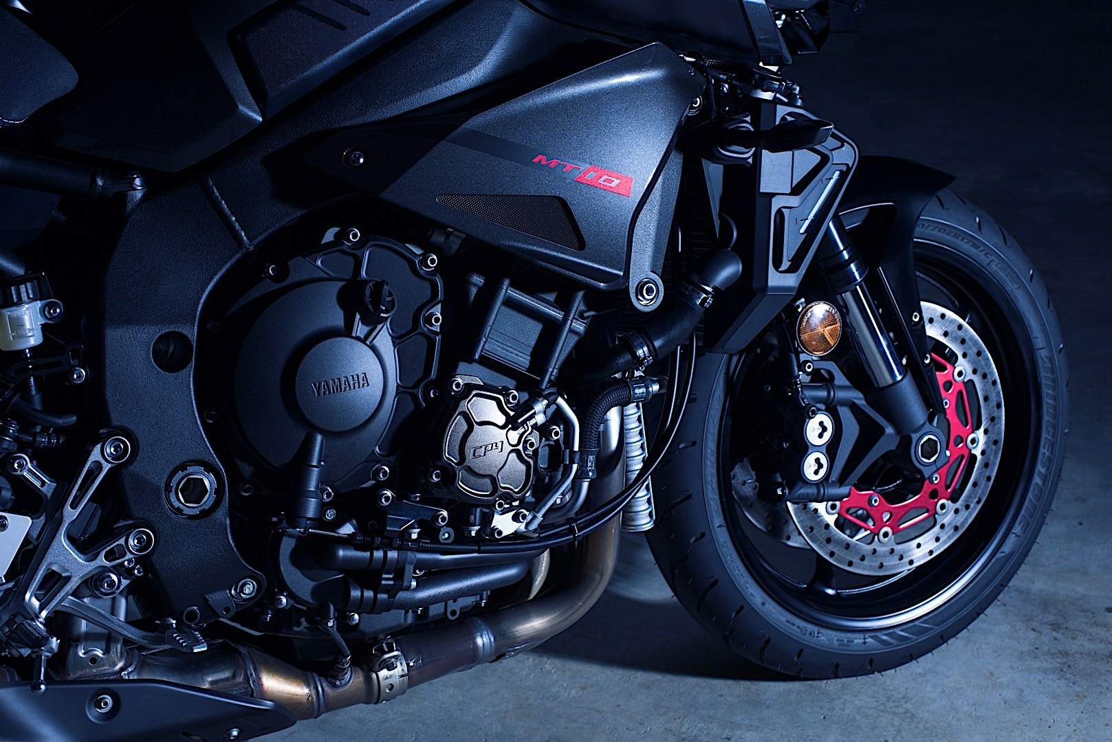 Мотоцикл Yamaha FZ-10 Tourer 2017 фото