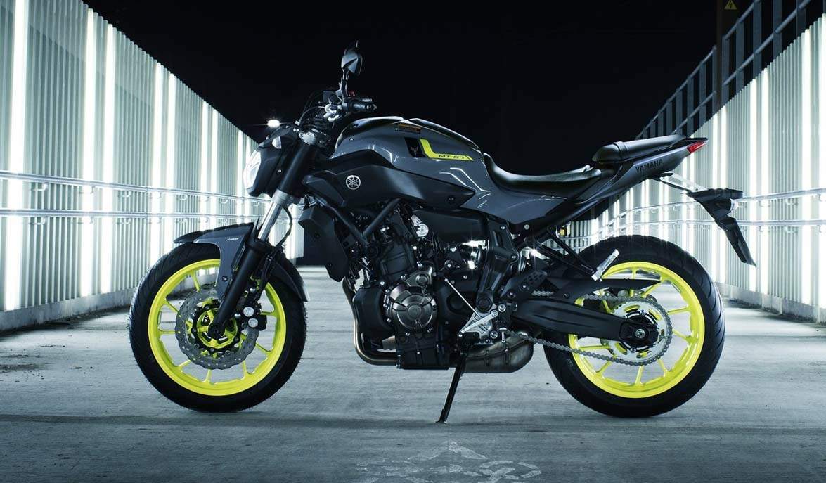 Мотоцикл Yamaha MT-07 Tracer 2016 фото