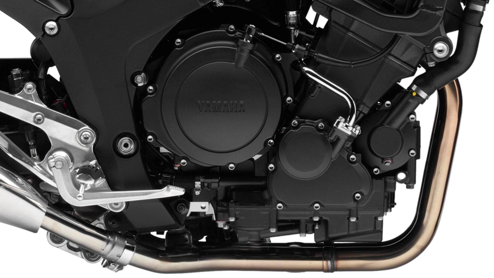Мотоцикл Yamaha TDM 900 2011 Мотоцикл Yamaha TDM 900 2011