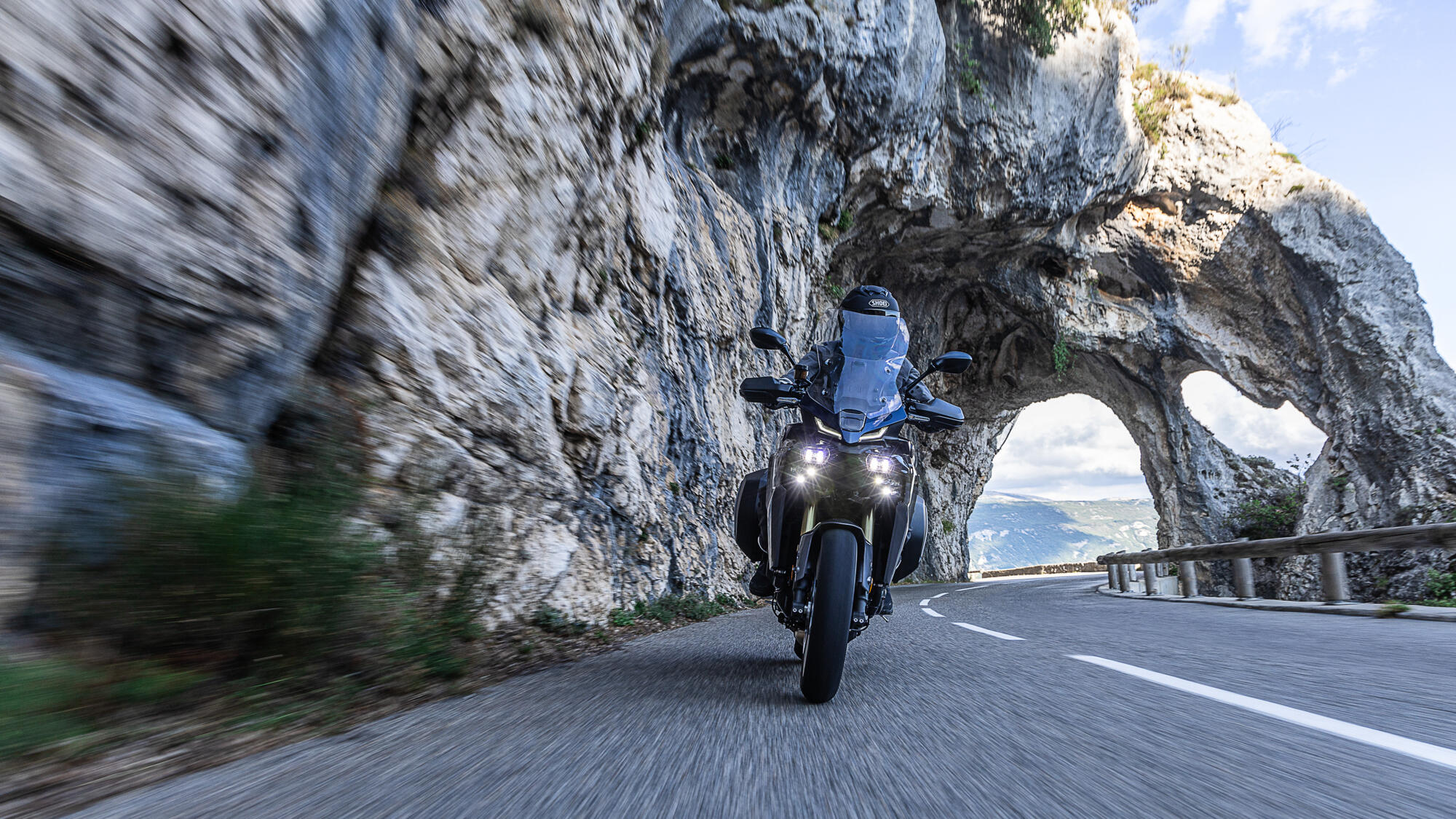 Мотоцикл Yamaha Tracer 9 GT plus 2025 фото