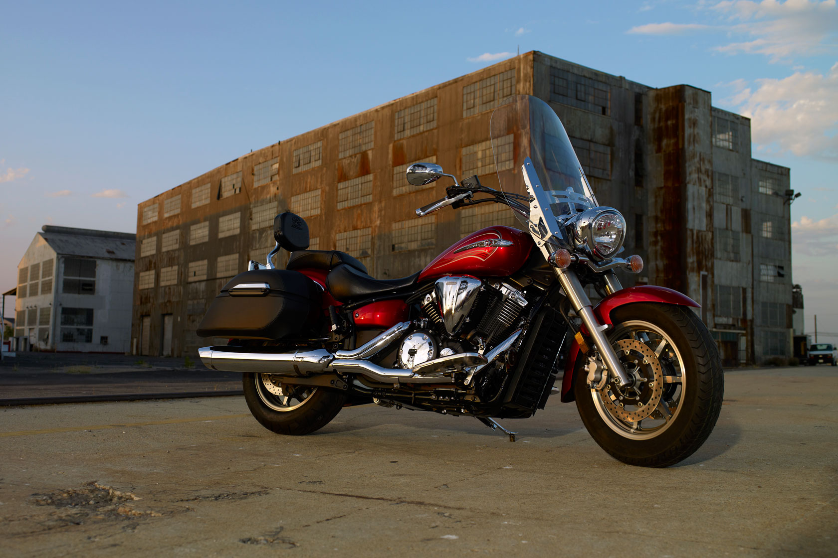 Мотоцикл Yamaha V-STAR 1300 TOURER 2011