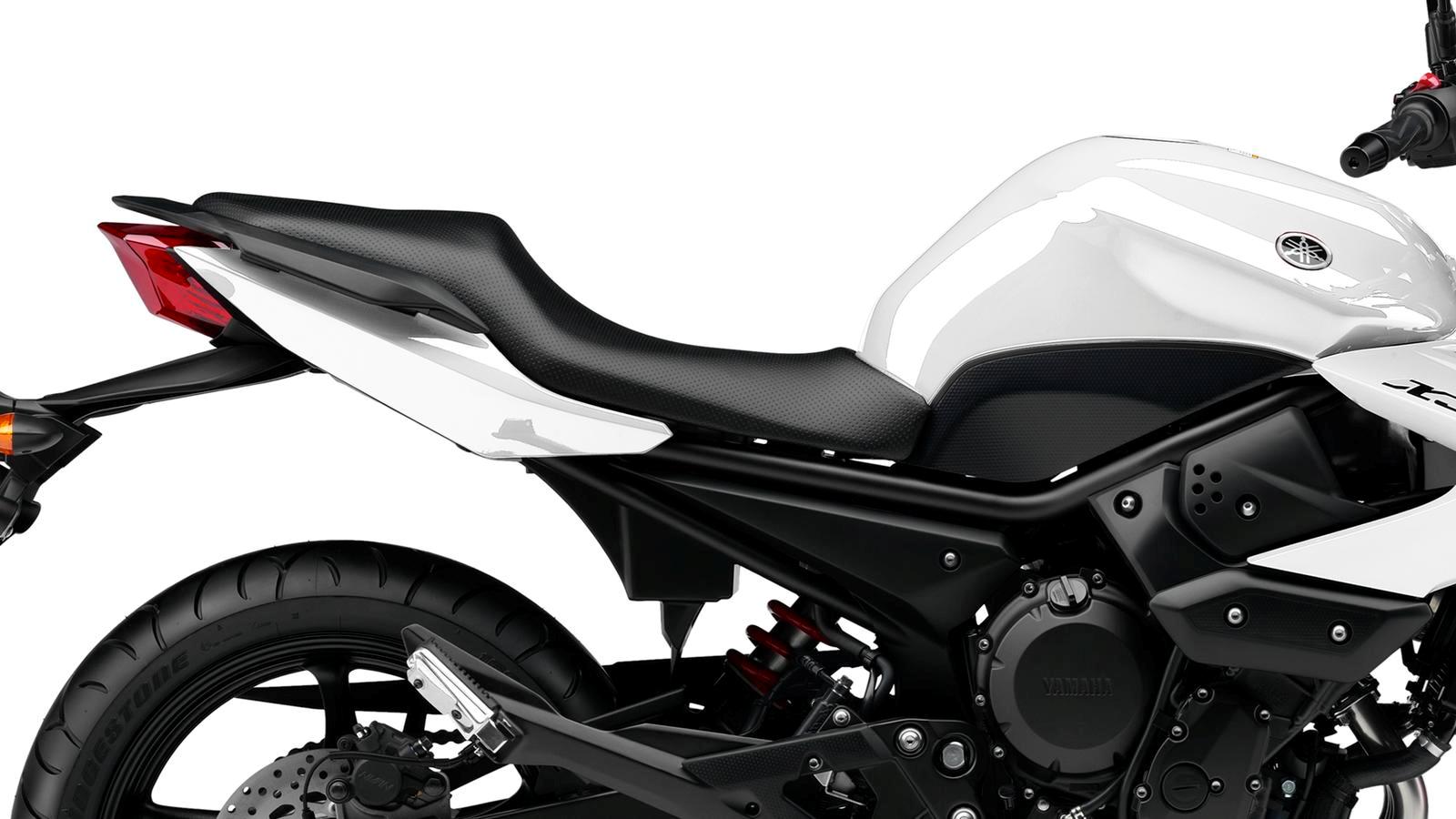 Мотоцикл Yamaha XJ6 2012 Мотоцикл Yamaha XJ6 2012