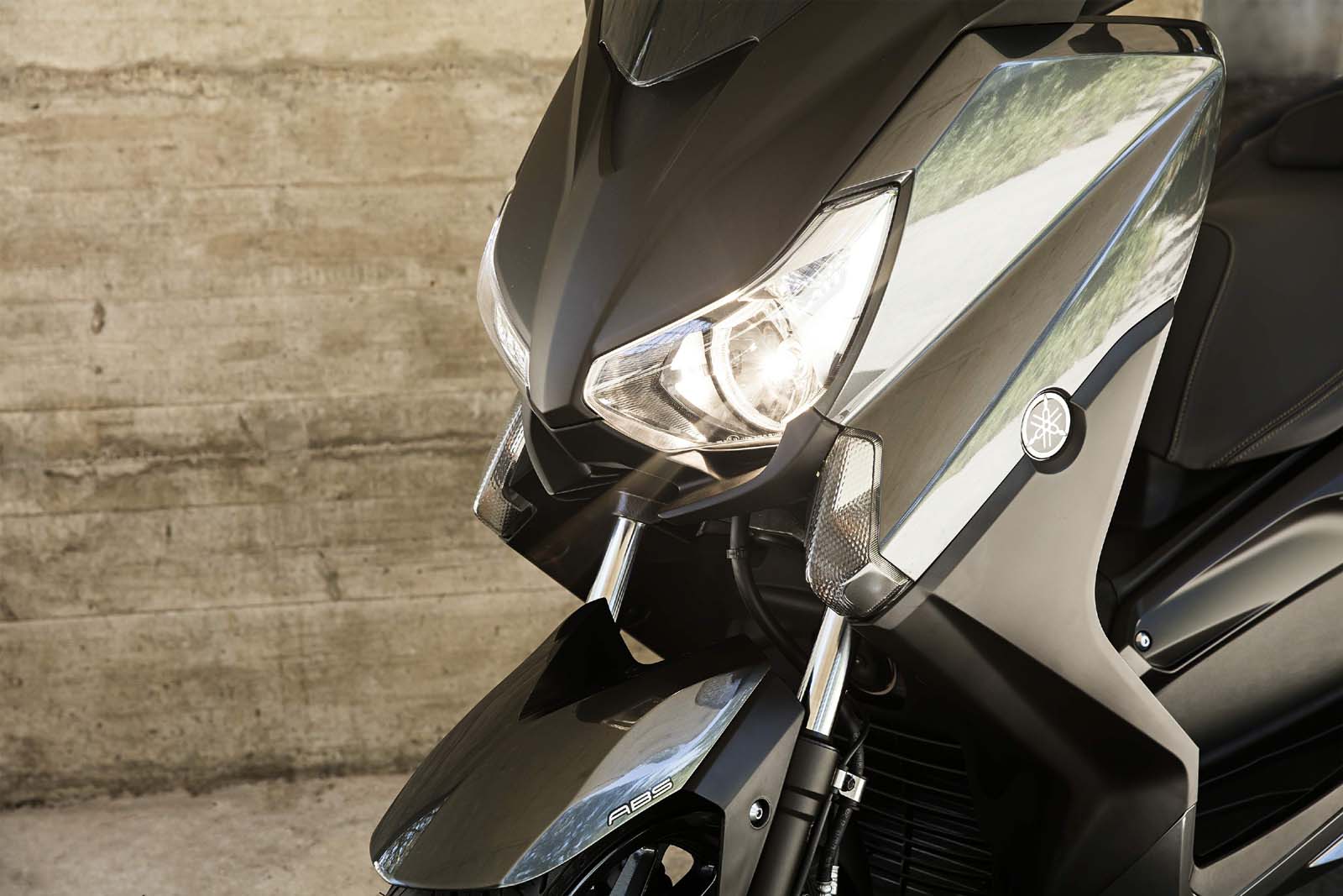 Мотоцикл Yamaha XP 530 T-MAX 2017 фото