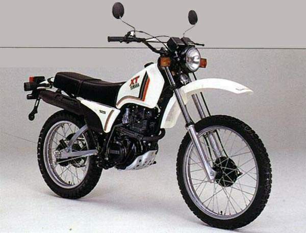 Мотоцикл Yamaha XT 125 1983 фото