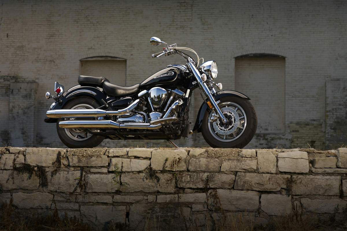 Мотоцикл Yamaha XV 1700 Road Star S 2012