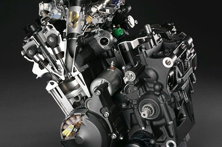 Мотоцикл Yamaha YZF 600 R6 2006 фото