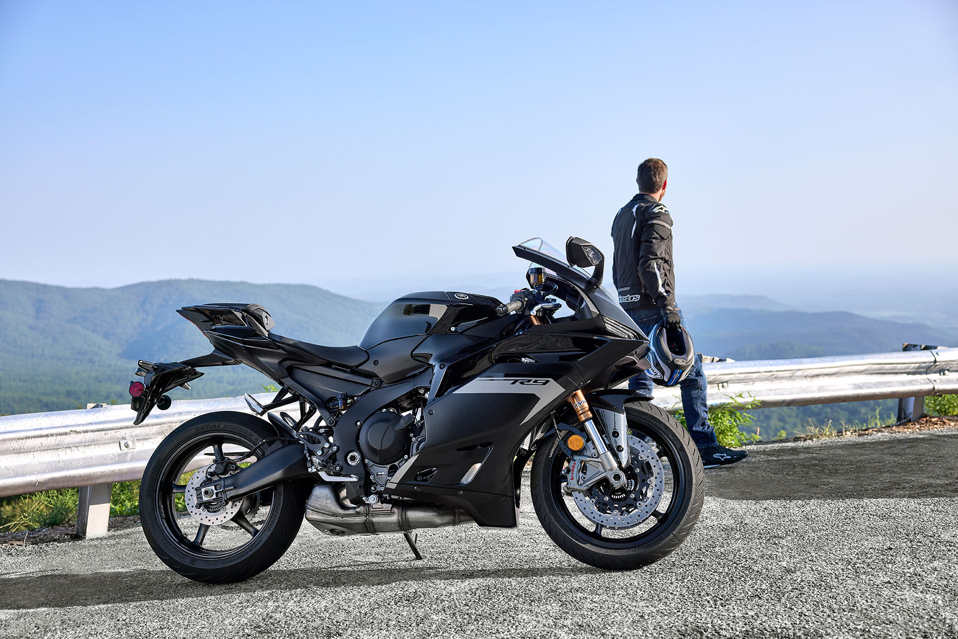 Мотоцикл Yamaha YZF-R9 2025 фото